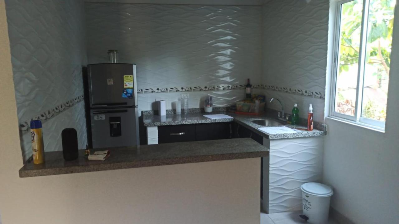 Hostal Jose Navarro Guadalupe エクステリア 写真